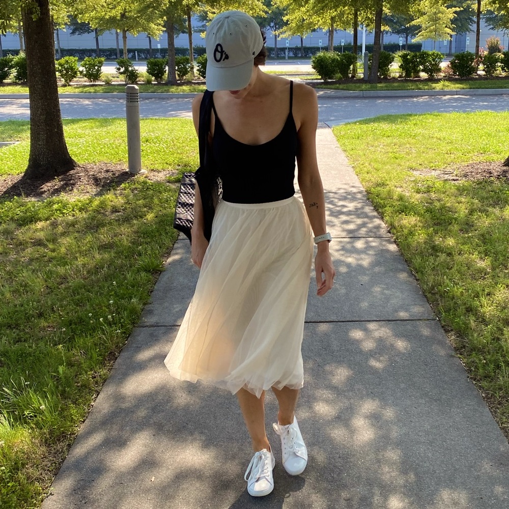 Ivory tulle midi high-waist skirt
